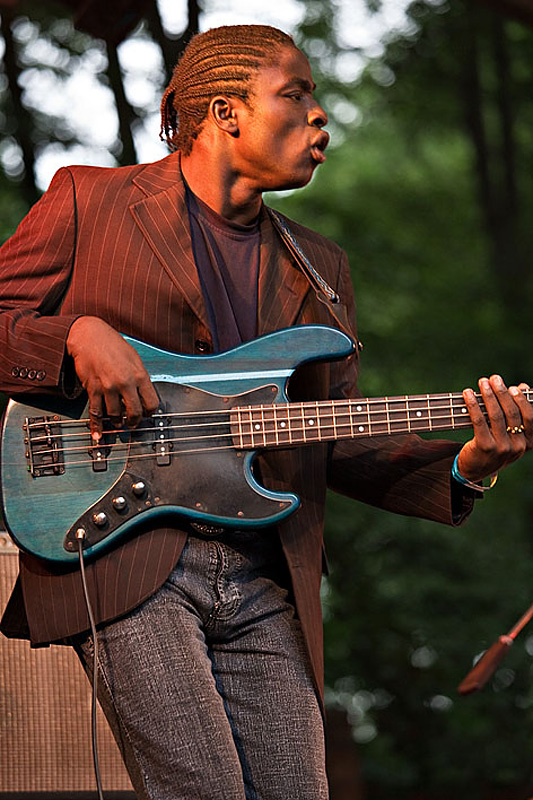 6   Baba Traore (Adama Yalomba) 